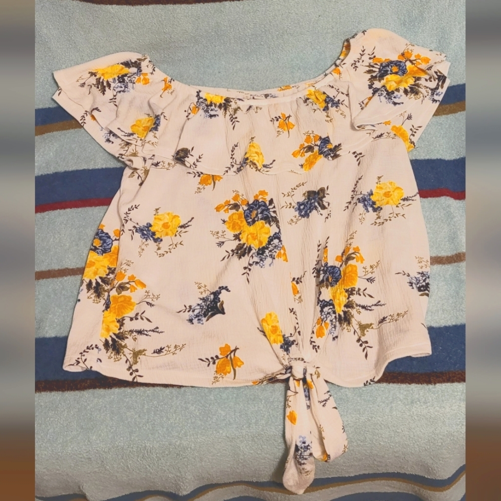 Floral woman's shirt